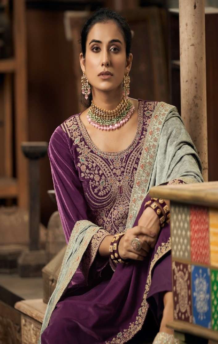 Aafiya Winter by Kesar